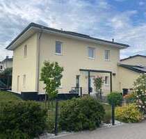 Haus zum Kaufen in Maxhütte-Haidhof 649.900,00 € 180 m²