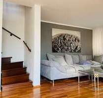 Haus zum Mieten in Dreieich 2.100,00 € 168 m²