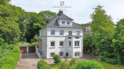 Foto - Haus zum Kaufen in Saarbrücken 590.000,00 € 180 m²