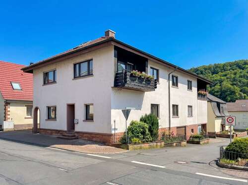 Foto - Haus zum Kaufen in Collenberg 650.000,00 € 370 m²