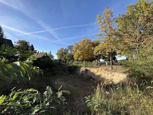 Foto - Grundstück zu verkaufen in Pfaffendorf Rietz-Neuendorf 75.000,00 € 800 m²