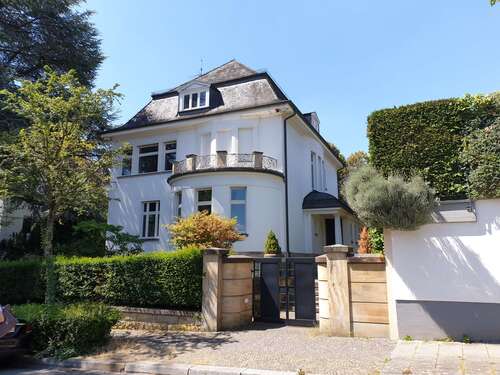Foto - Haus zum Mieten in Wiesbaden 6.000,00 € 438 m²