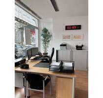 Büro in Köln 700,00 € 70 m² - 700,00&nbsp;EUR Kaltmiete, ca.&nbsp; 70,00&nbsp;m&sup2; in Köln (PLZ: 50935)