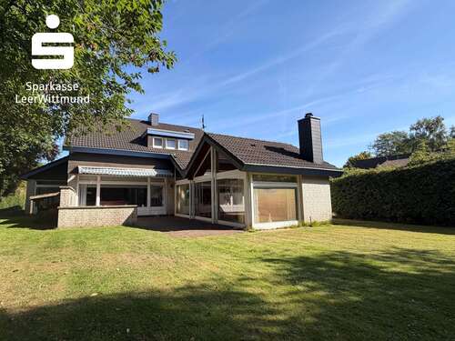 Foto - Haus zum Kaufen in Friedeburg 239.000,00 € 171 m²