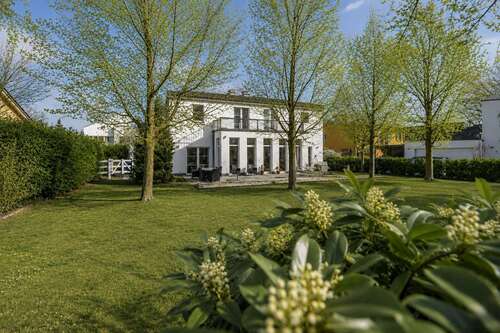 Foto - Haus zum Kaufen in Markkleeberg 2.300.000,00 € 303 m²