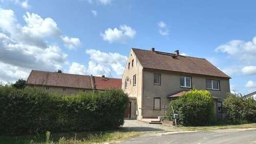 Foto - Haus zum Kaufen in Markersdorf 140.000,00 € 165 m²