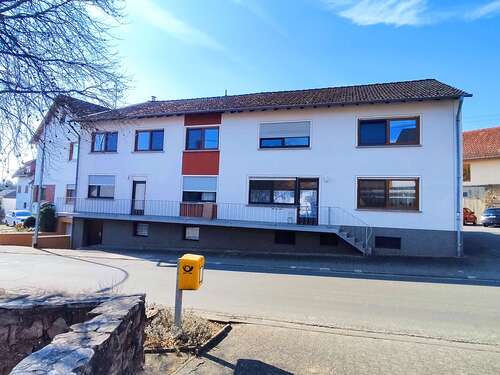 Foto - Haus zum Kaufen in Winterbach 229.000,00 € 260 m²