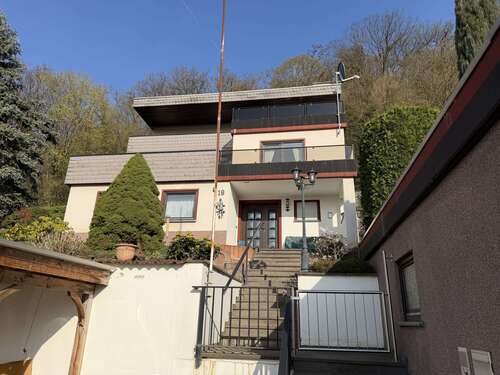Foto - Haus zum Kaufen in Treis-Karden 360.000,00 € 222.03 m²