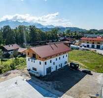 Büro in Übersee 995,00 € 68 m² - 995,00 EUR Kaltmiete, ca.  68,00 m² in Übersee (PLZ: 83236)