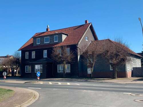 Foto - Haus zum Kaufen in Lehre 299.900,00 € 903 m²