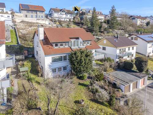 Foto - Haus zum Kaufen in Backnang 699.000,00 € 328.89 m²