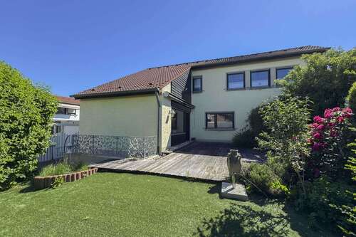 Foto - Haus zum Kaufen in Meckenheim 349.000,00 € 235 m²