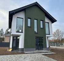 Haus zum Kaufen in Werneuchen 560.000,00 € 123 m²