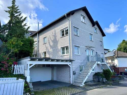 Foto - Haus zum Kaufen in Hennef (Sieg) 545.000,00 € 192 m²