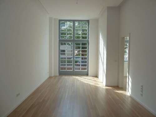 Foto - Wohnung zum Mieten in Leipzig 652,56 € 54.38 m²