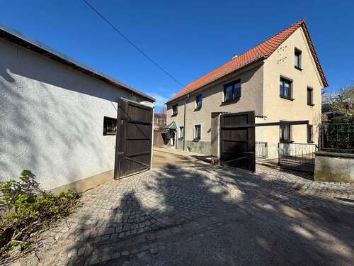 Foto - Haus zum Kaufen in Fraureuth 250.000,00 € 160 m²