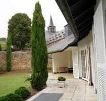 Haus zum Kaufen in Rüdesheim am Rhein 1.590.000,00 € 324 m²