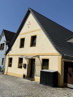 Foto - Haus zum Kaufen in Höchstadt an der Aisch 299.000,00 € 140 m²