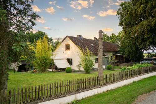 Foto - Haus zum Kaufen in Verbandsgemeinde Simmern-Rheinböllen 429.000,00 € 131 m²