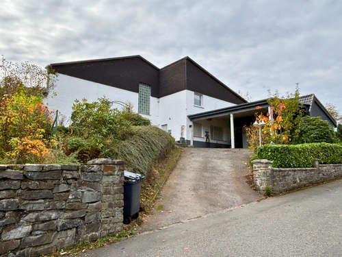 Foto - Haus zum Kaufen in Hemer 389.000,00 € 211 m²