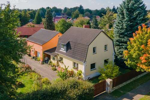 Foto - Haus zum Kaufen in Fredersdorf-Vogelsdorf 420.000,00 € 147.8 m²