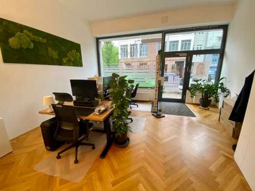 Foto - Büro in München 265,00 € 4 m² - 265,00&nbsp;EUR Kaltmiete, ca.&nbsp; 4,00&nbsp;m&sup2;