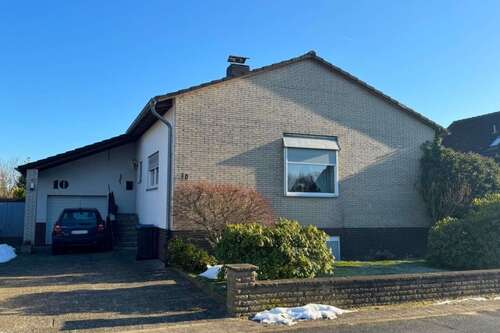 Foto - Haus zum Kaufen in Peine 285.000,00 € 97.37 m²