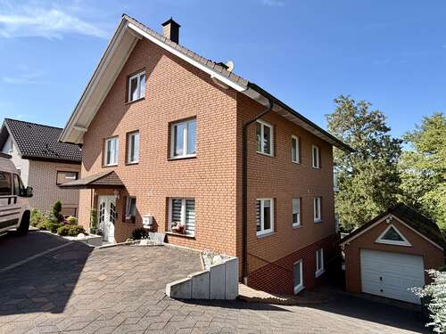 Foto - Haus zum Kaufen in Hennef (Sieg) 647.000,00 € 192 m²
