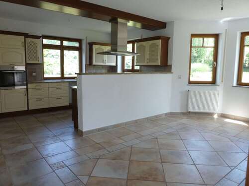 Foto - Haus zum Mieten in Ochsenhausen 3.950,00 € 521 m²