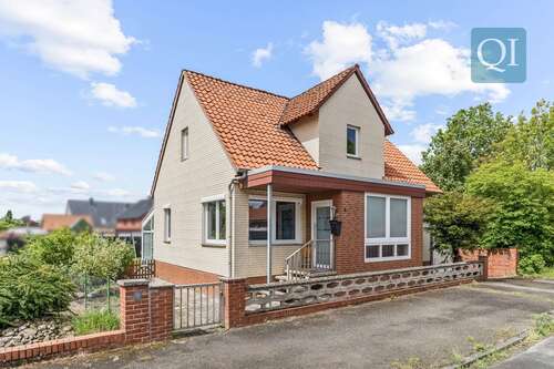Foto - Haus zum Kaufen in Sehnde Rethmar 255.000,00 € 115 m²