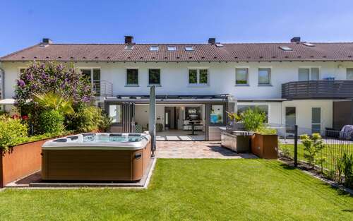 Foto - Haus zum Kaufen in Altenholz-Stift 595.000,00 € 133 m²