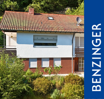 Haus zum Kaufen in Bad Urach 449.000,00 € 181.99 m²