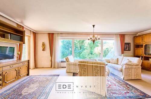 Foto - Haus zum Kaufen in Dachau 904.700.000,00 € 214 m²