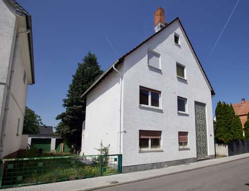 Foto - Haus zum Kaufen in Darmstadt 550.000,00 € 233 m²