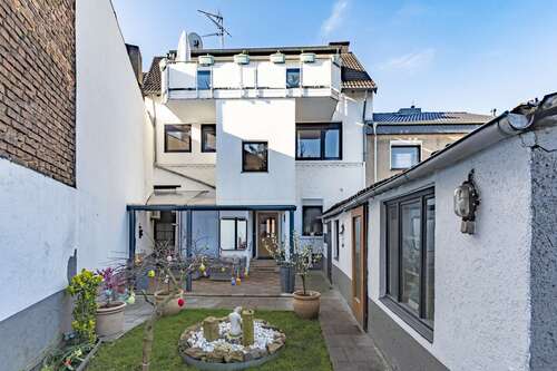 Foto - Haus zum Kaufen in Frechen 625.000,00 € 216 m²