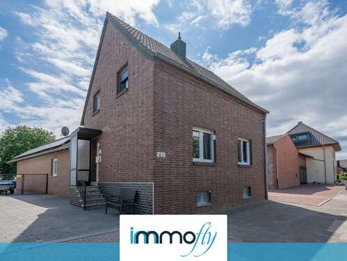 Foto - Haus zum Kaufen in Heinsberg Straeten 229.000,00 € 105 m²