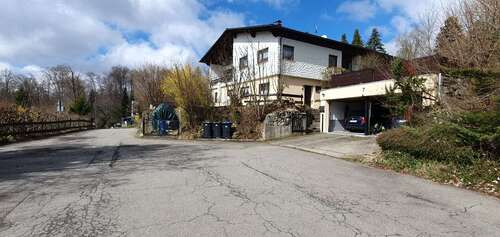 Foto - Haus zum Kaufen in Lichtenstein 585.000,00 € 234 m²