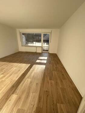 Foto - Wohnung zum Mieten in Duisburg 505,00 € 72.07 m²