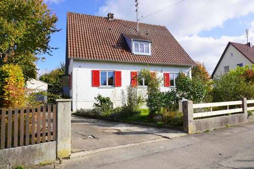 Foto - Haus zum Kaufen in Jettingen-Scheppach Jettingen 469.000,00 € 154.96 m²