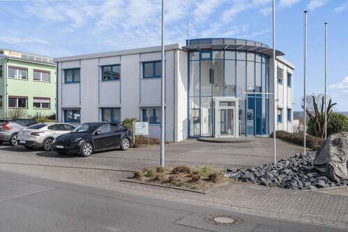 Foto - Büro in Dernbach 2.950,00 € 419 m²