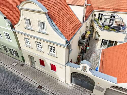 Foto - Haus zum Kaufen in Ingolstadt 1.950.000,00 € 395.91 m²