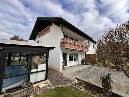 Foto - Wohnung zum Mieten in Obertraubling 1.150,00 € 125 m²