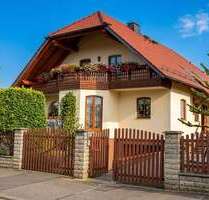 Haus zum Kaufen in Dresden 900.000,00 € 212.14 m²