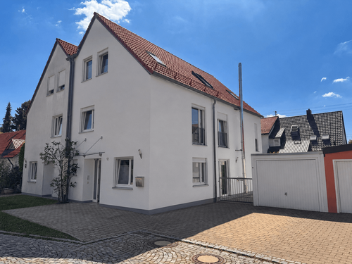 Foto - Haus zum Mieten in Friedberg 2.150,00 € 185 m²