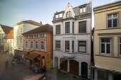 Haus zum Kaufen in Oldenburg 895.000,00 € 178.72 m²