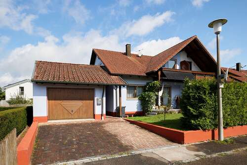 Foto - Haus zum Kaufen in Hitzhofen 449.000,00 € 118 m²