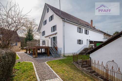Foto - Haus zum Kaufen in Tengen-Uttenhofen 690.000,00 € 268 m²