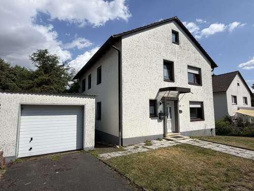 Foto - Haus zum Kaufen in Warburg Welda 127.000,00 € 140 m²