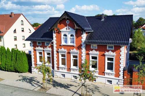 Foto - Haus zum Kaufen in Pritzwalk 225.000,00 € 288 m²