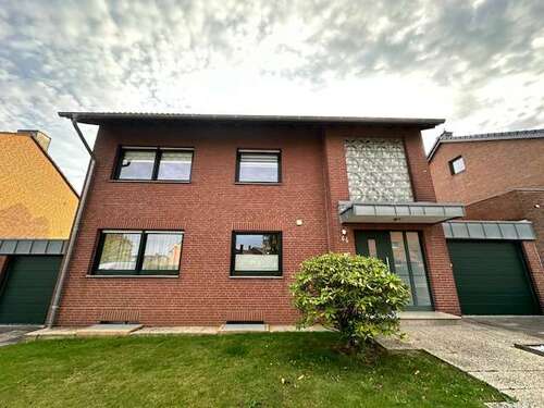 Foto - Haus zum Kaufen in Bergheim 469.000,00 € 165 m²
